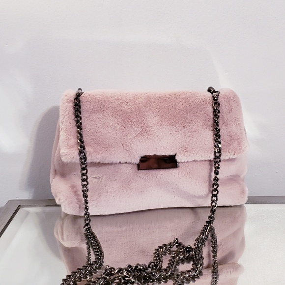 Faux Fur hobo crossbody Plush clutch bag NWT - Picture 2 of 4